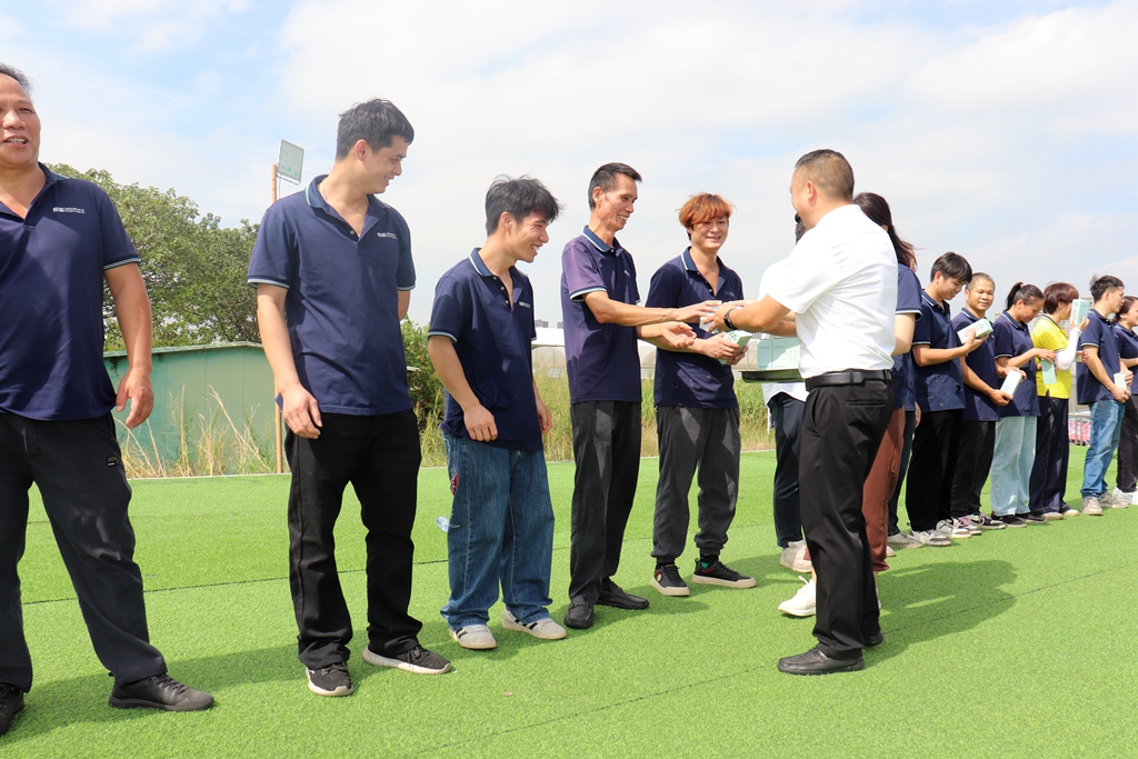 1763019526213704.jpg 頒獎(jiǎng).JPG